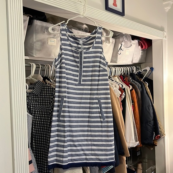 Southern Tide Dresses & Skirts - Southern tide striped shift dress